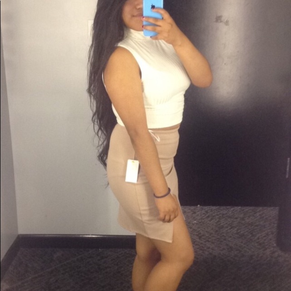 tan short skirt